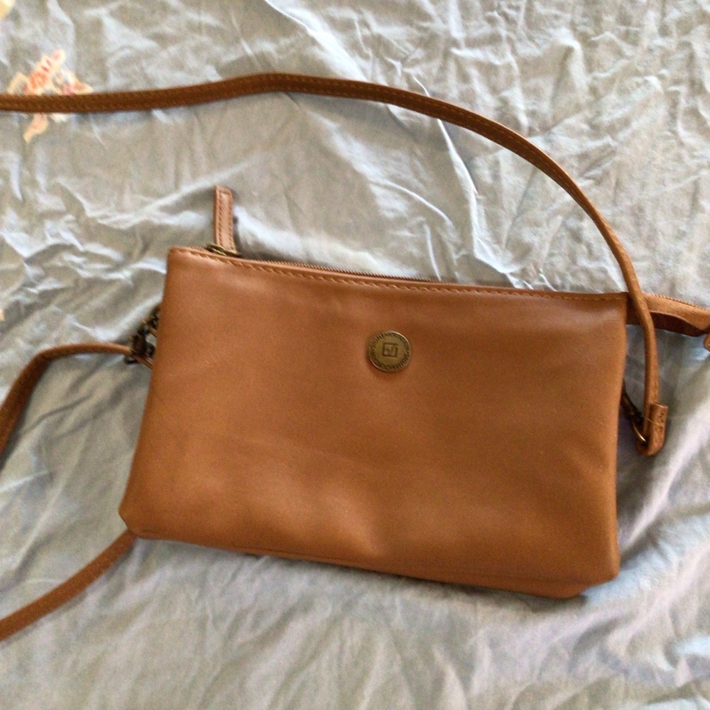 Stone Mountain cross body bag